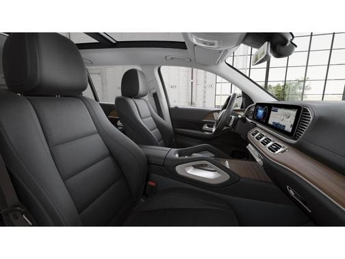 2026 Mercedes-Benz GLS 450 
