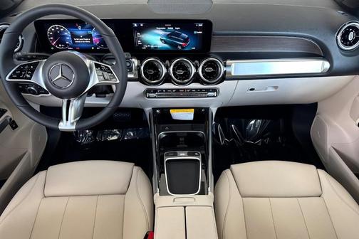 2026 Mercedes-Benz GLB 250 Base
