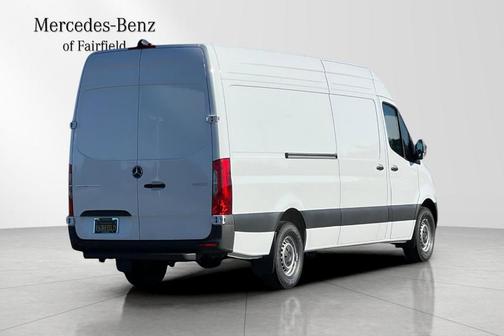 2026 Mercedes-Benz Sprinter 2500 High Roof