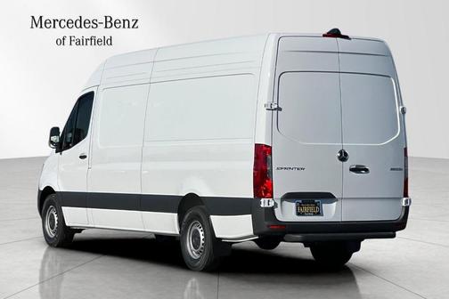 2026 Mercedes-Benz Sprinter 2500 High Roof