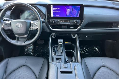 Celestial Silver Metallic 2024 Toyota Grand Highlander XLE