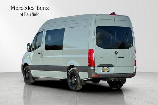 2026 Mercedes-Benz Sprinter 2500 144 WB Standard Roof Crew