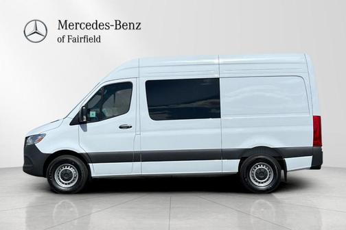 2025 Mercedes-Benz Sprinter 2500 144 WB Standard Roof Crew