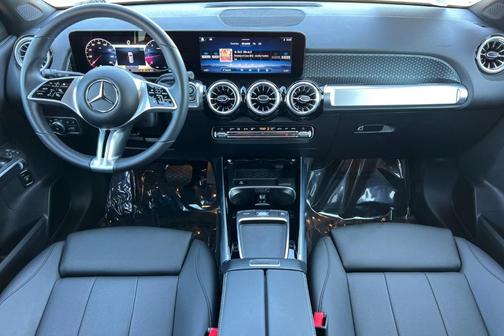 2025 Mercedes-Benz GLB 250 Base