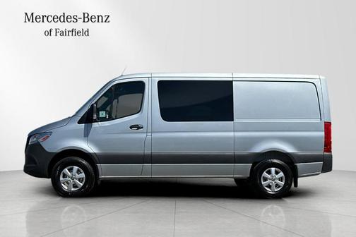 2025 Mercedes-Benz Sprinter 2500 Standard Roof
