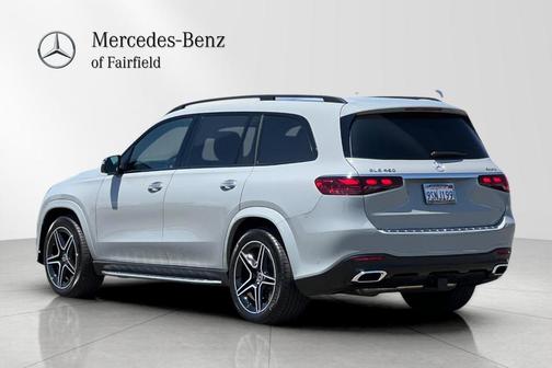 2025 Mercedes-Benz GLS 450 4MATIC