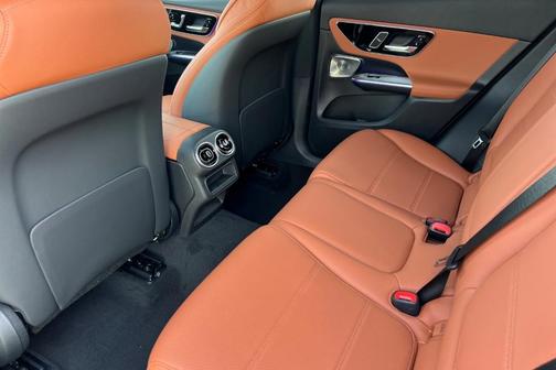 2026 Mercedes-Benz GLC 300 Base 4MATIC