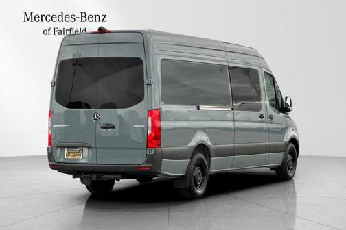 2025 Mercedes-Benz Sprinter 2500 High Roof