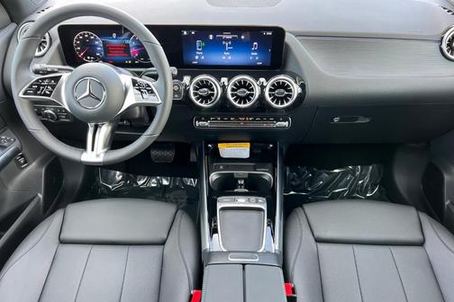 2026 Mercedes-Benz GLA 250 Base 4MATIC