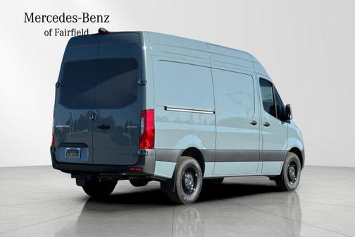 2025 Mercedes-Benz Sprinter 2500 Standard Roof