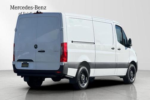 2026 Mercedes-Benz Sprinter 2500 Standard Roof