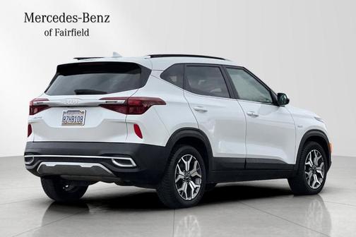 2022 Kia Seltos EX