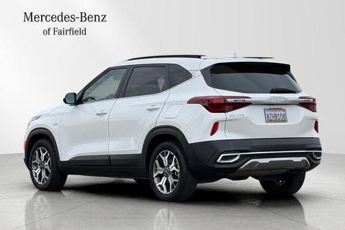 2022 Kia Seltos EX