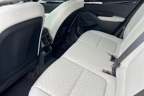 2022 Kia Seltos EX