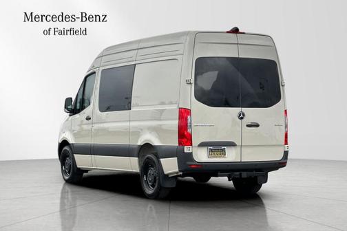2025 Mercedes-Benz Sprinter 2500 144 WB Standard Roof Crew