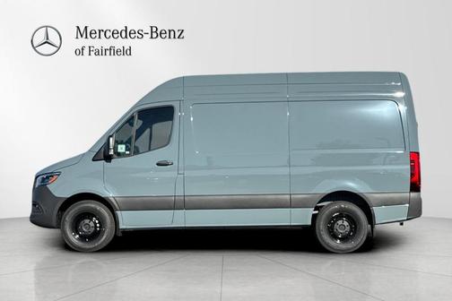 2025 Mercedes-Benz Sprinter 2500 Standard Roof