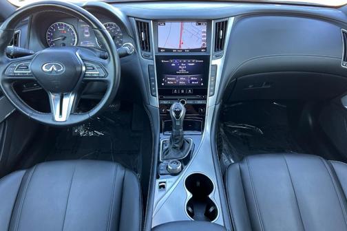 2018 INFINITI Q60 3.0t LUXE
