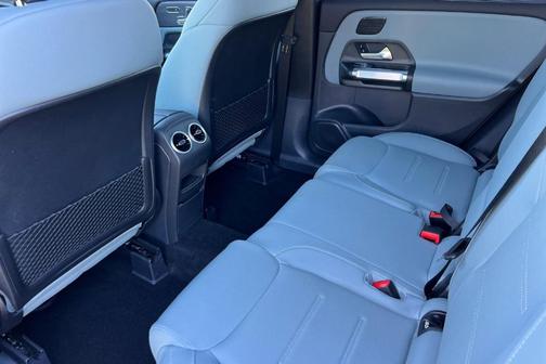 2026 Mercedes-Benz GLB 250 Base