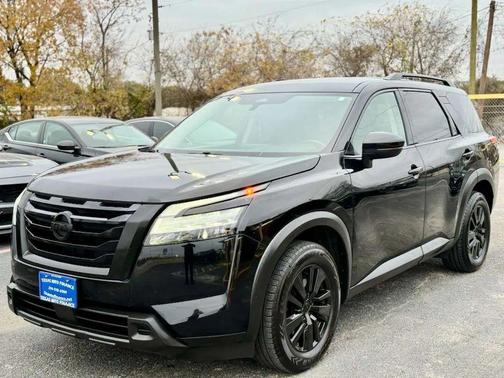 2022 Nissan Pathfinder SV 2WD