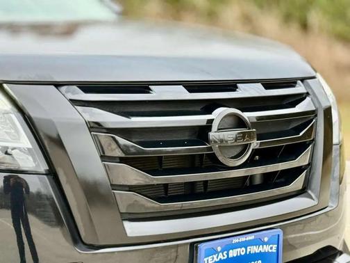 2022 Nissan Pathfinder SV 2WD