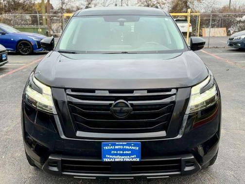 2022 Nissan Pathfinder SV 2WD