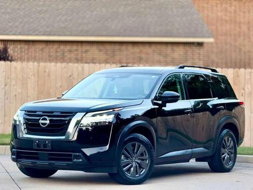 2022 Nissan Pathfinder SV 2WD