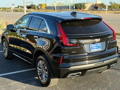 2025 Cadillac XT4 Sport