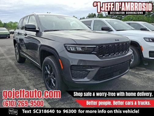 2025 Jeep Grand Cherokee Laredo