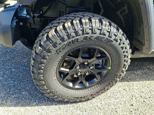 Granite Crystal Clearcoat Metallic 2026 Jeep Wrangler Sport