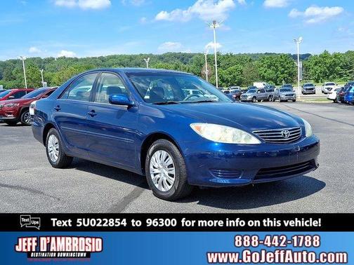 2005 Toyota Camry LE