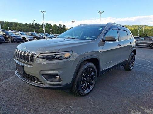 2019 Jeep Cherokee Latitude Plus