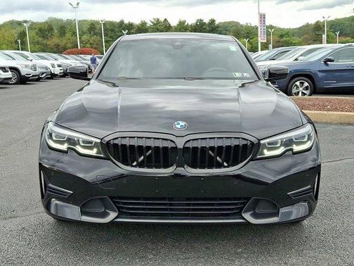 2019 BMW 330 i xDrive