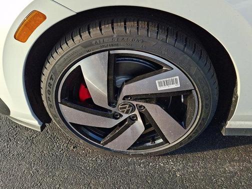 2026 Volkswagen Golf GTI S