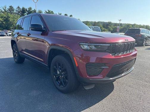 2024 Jeep Grand Cherokee Laredo