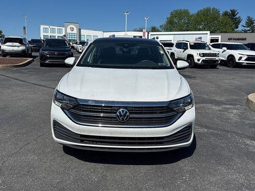 Opal White Pearl Effect 2024 Volkswagen Jetta 1.5T SE