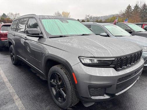 2023 Jeep Grand Cherokee L Laredo