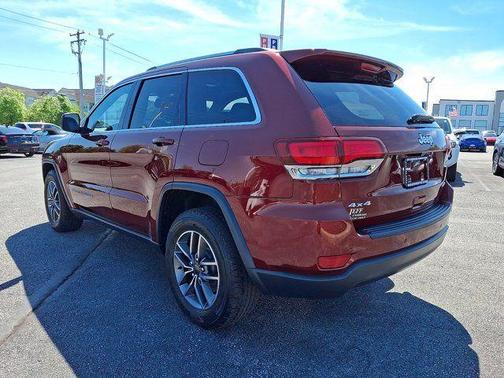 Velvet Red Pearlcoat 2020 Jeep Grand Cherokee Laredo E