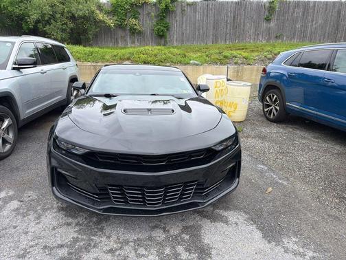 Black 2023 Chevrolet Camaro 2SS