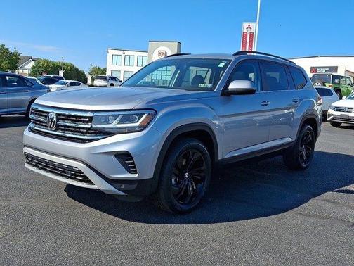 2022 Volkswagen Atlas 3.6L SE w/Technology