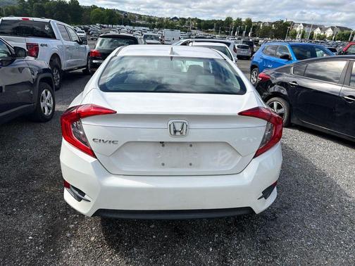 White 2017 Honda Civic EX