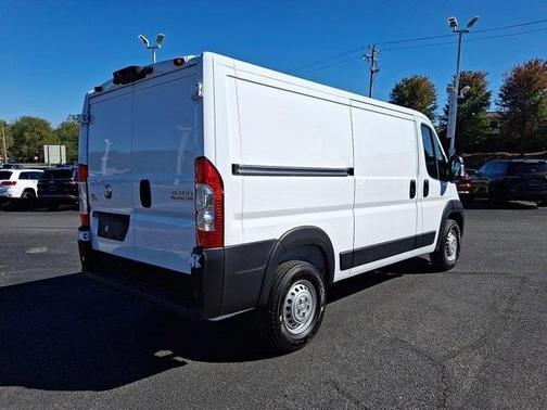 2025 RAM ProMaster 2500 Base