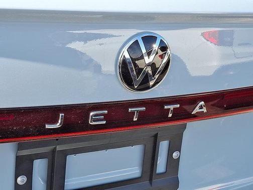 2026 Volkswagen Jetta 1.8T SE