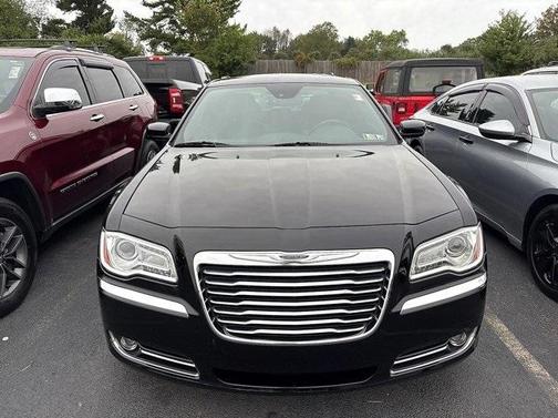 2014 Chrysler 300 Base