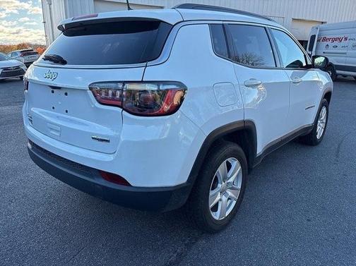 2022 Jeep Compass Latitude