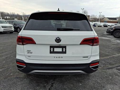 2023 Volkswagen Taos 1.5T SE
