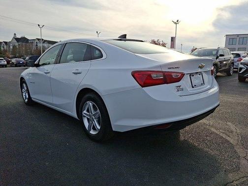 2022 Chevrolet Malibu 1LS