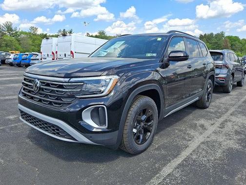 2025 Volkswagen Atlas 2.0T Peak Edition