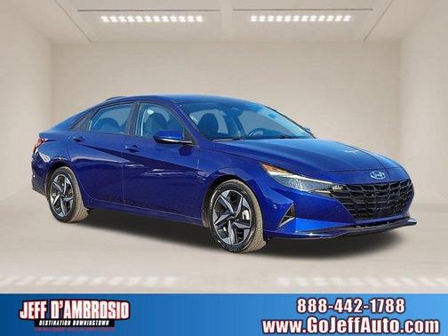 2023 Hyundai ELANTRA SEL