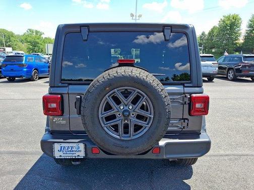 2024 Jeep Wrangler Sport