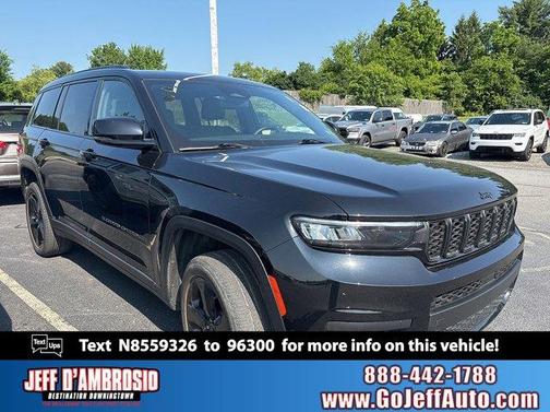 2022 Jeep Grand Cherokee L Laredo